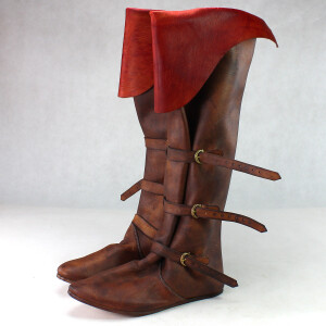 Bucket boots brown with nailed sole 45