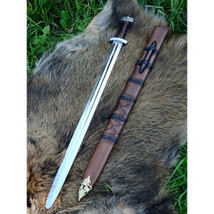 10c Viking Sword w/ scabbard, five-lobed pommel,...