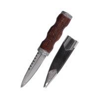 Sgian Dubh with brown handle