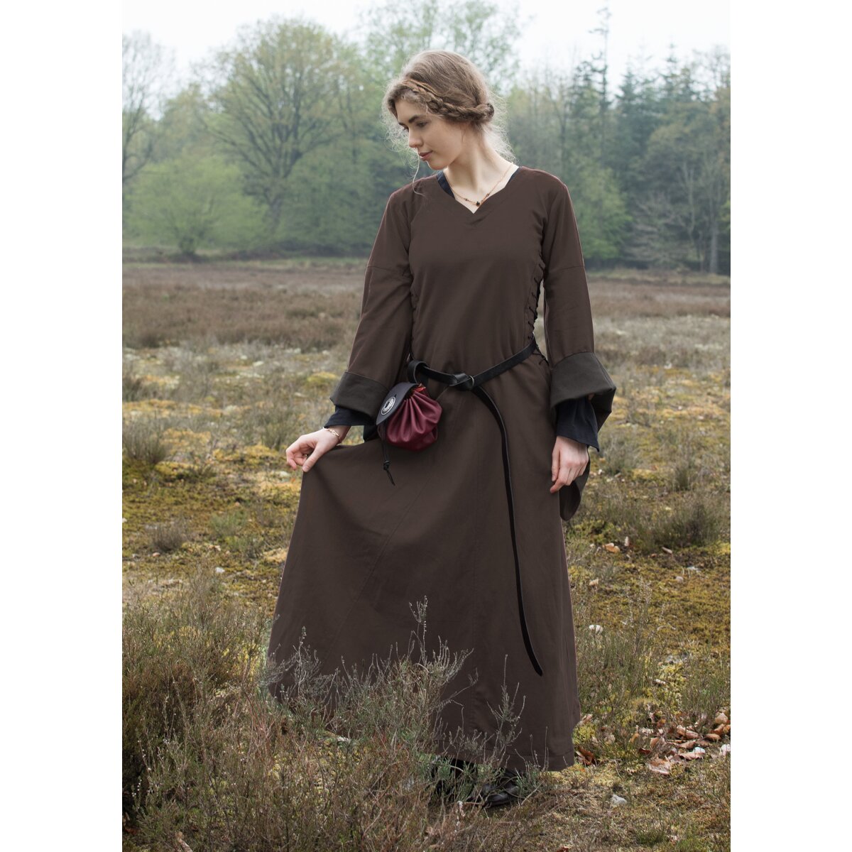 Robe de fenêtre de lenfer Bliaut Amal, marron