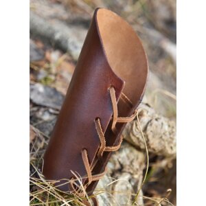 Short combat cuff brown with leather strap