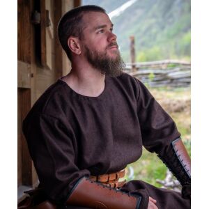Viking wool tunic Brown  "Olvisson"