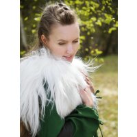 Shoulder fur made from Nordland sheepskin, white with patches