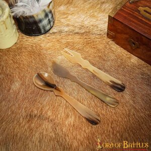 Handcrafted Genuine Horn Cutlery Set