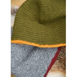 Wool hat, crocheted, gray-wine red