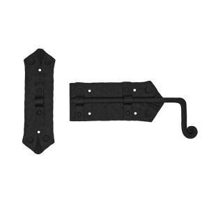 Farmhouse door latch with sliding pin