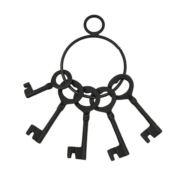Rustic key ring with 5 keys