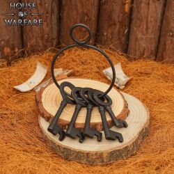 Rustic key ring with 5 keys