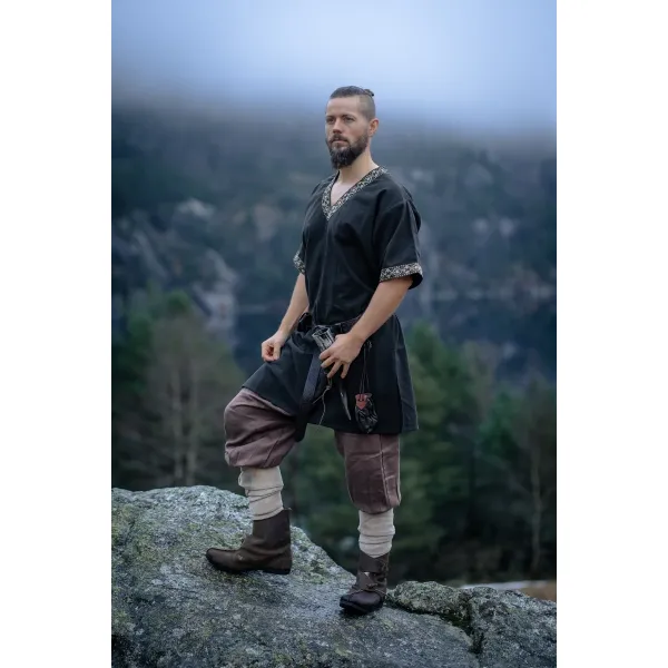 Viking tunic, short-sleeved, black “Loki”