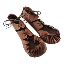 Medieval Childrens Lace-Up Shoes, Brown