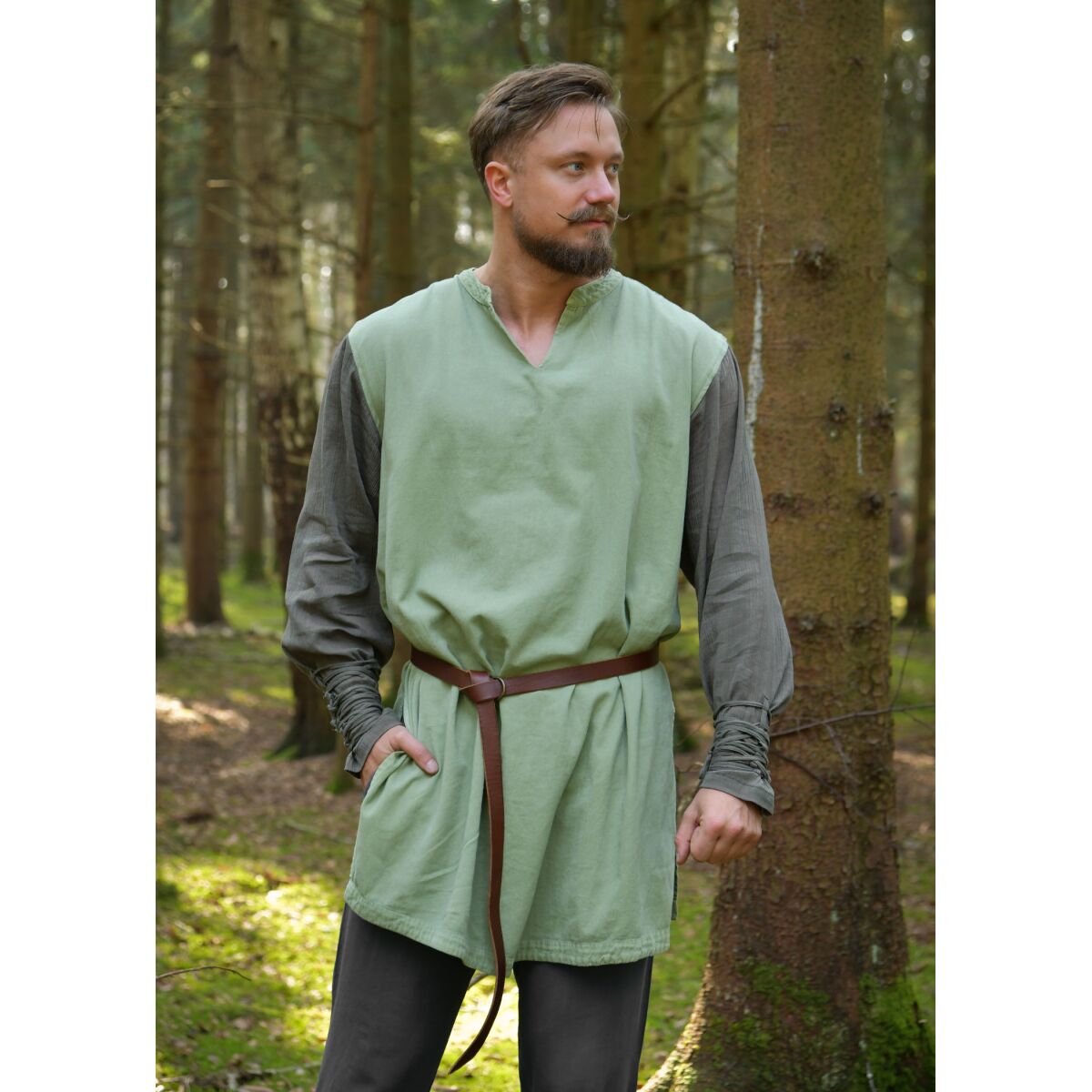 Medieval tunic green lacing used look &q box