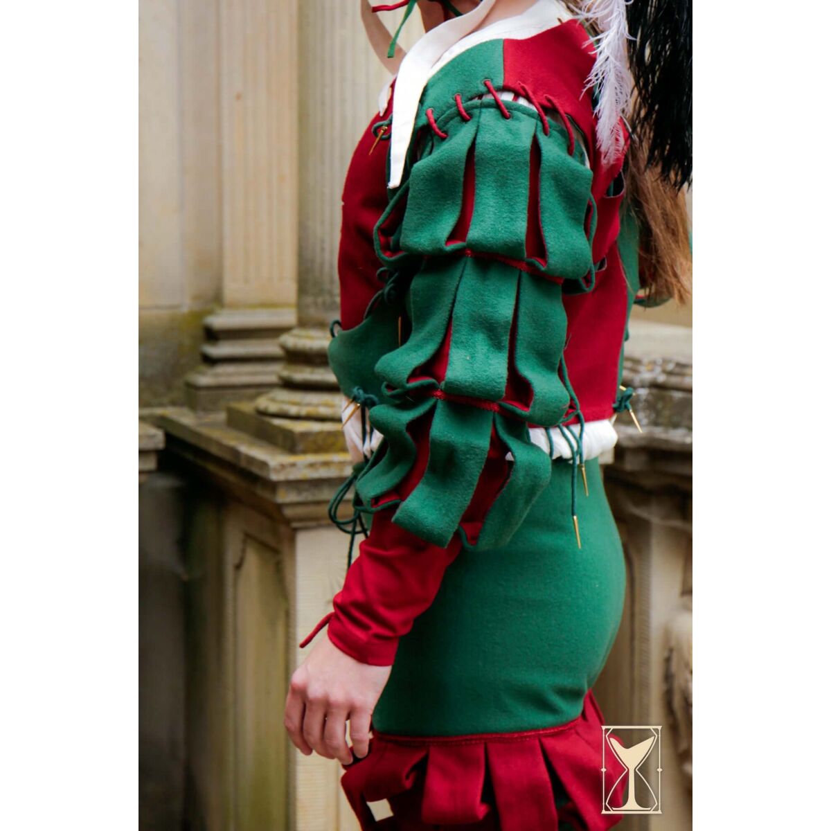 Landsknecht waterfall sleeves green/red  box