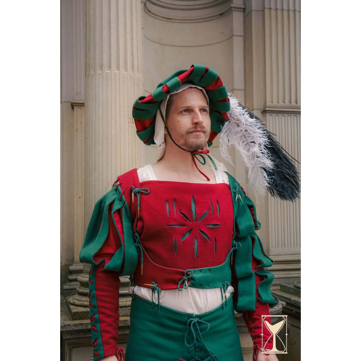 Yoremade Landsknecht doublet green/red - box