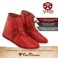 Half boots laced with hobnailed soles korduan red size 37