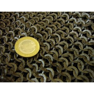 chain piece 20 x 20cm, wedge riveted and punched flat rings, Ø 8mm, 1,8mm wide, steel