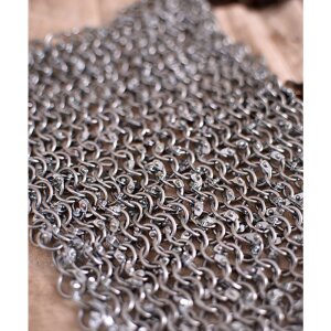 chain piece 20 x 20cm, round rings with round rivets,...