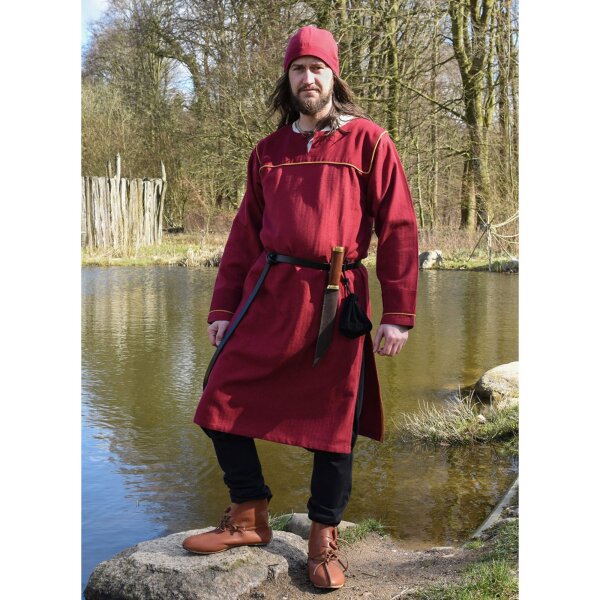 Viking Tunic Ove with Herringbone Pattern made of cotton, wine red